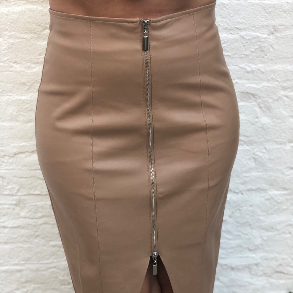 NWT Vegan leather pencil skirt - Picture 7 of 11